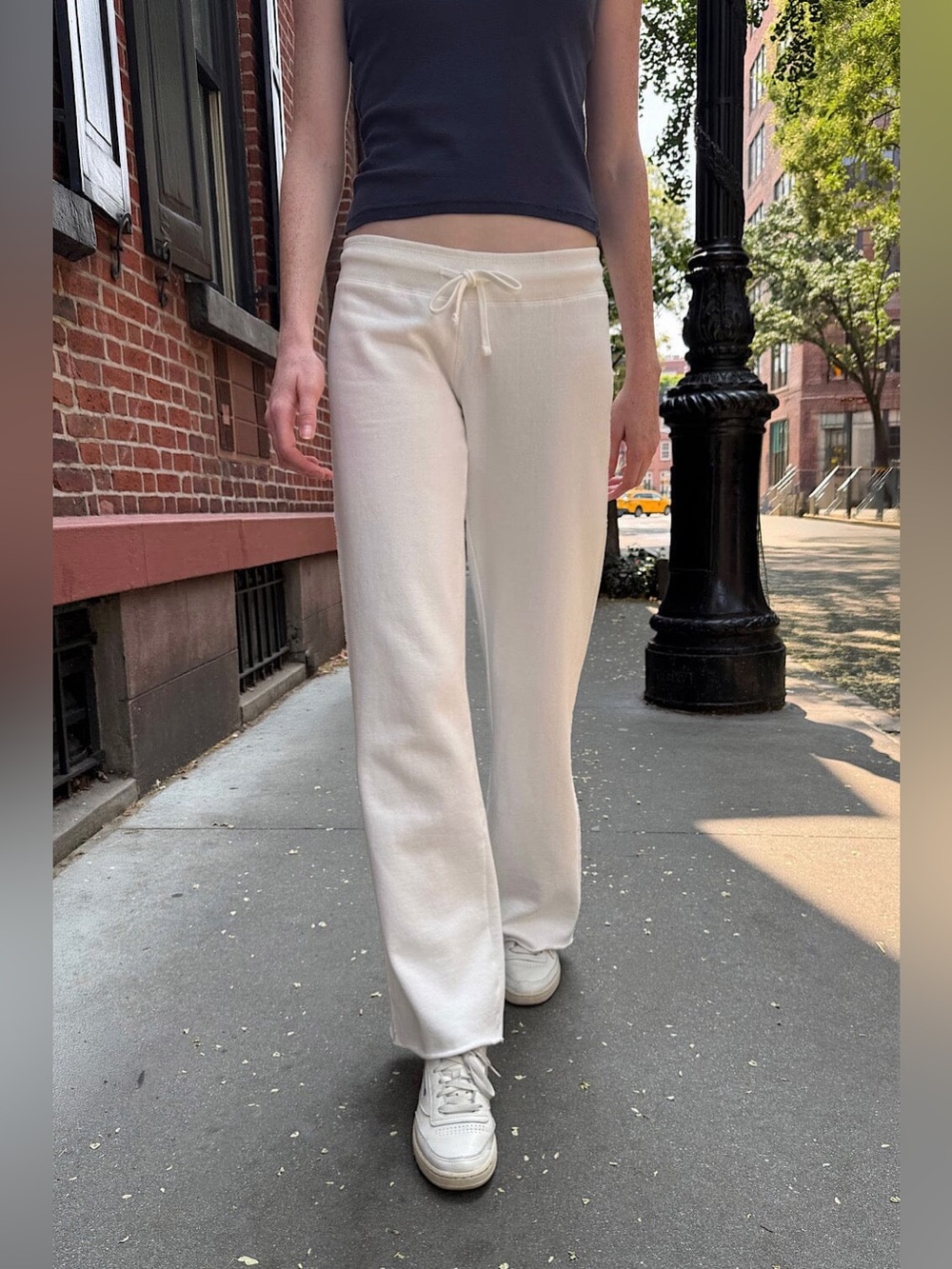 Brandy Melville-Hilary Yoga Pants